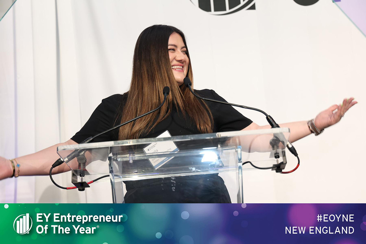 Golden Group Roofing Founder wins Entrepreneur of the Year Award 2023