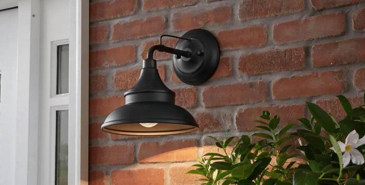 Exterior Lights for Entryways and Doors Trends in 2024