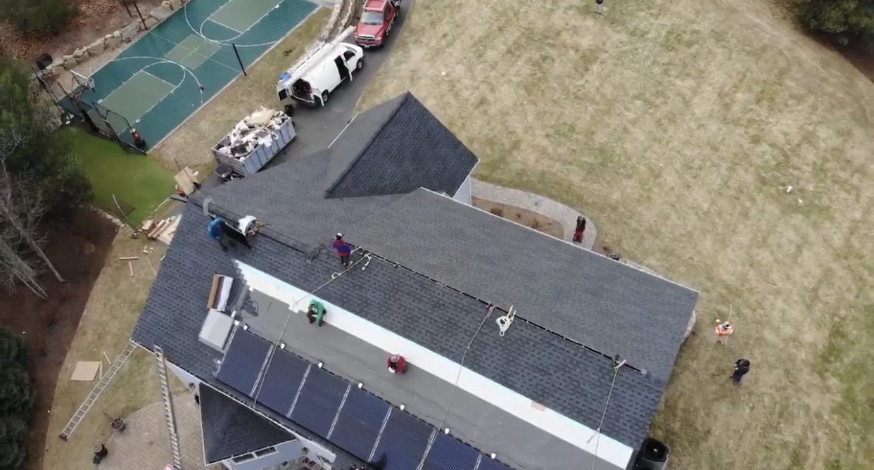 How To Find a Roof Warranty that Guarantees Protection