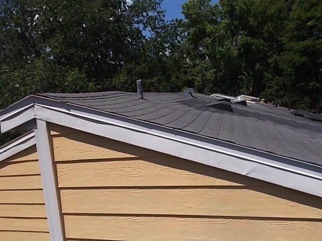 5 Signs That Your Home’s Roof Is In Need of Repair